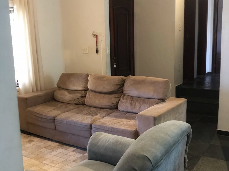 Casa para alugar Vila Maria com 150m² e 3 quartos por R$ 2.000 - 669521352-8d2a2d7e-29e7-4b6f-828f-781c4d46e0c1.jpeg