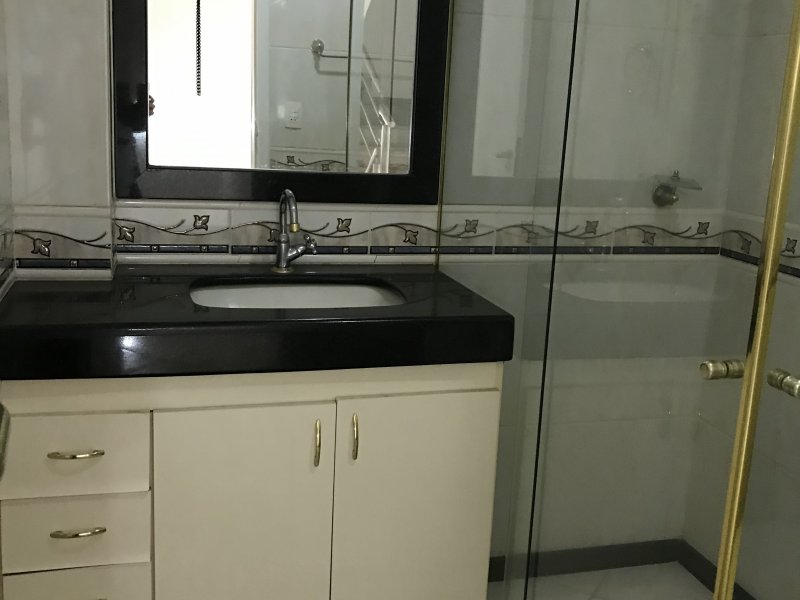 Casa à venda Centro com 250m² e 12 quartos por R$ 780.000 - 1055868448-4f101f9f-b784-4dd0-b669-05174e5d7f12.jpeg