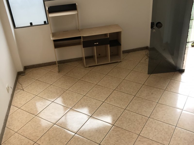 Casa à venda Centro com 250m² e 12 quartos por R$ 780.000 - 282212093-acaedfea-52ec-4dac-9de5-d2e67d901add.jpeg