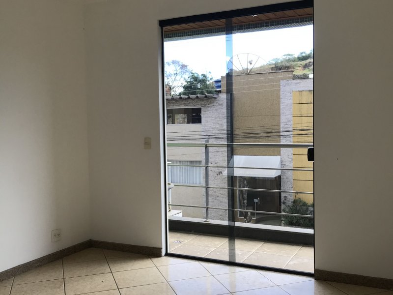 Casa à venda Centro com 250m² e 12 quartos por R$ 780.000 - 558770112-dc2e72c3-8a33-427f-9bf5-097cdc2fcc23.jpeg