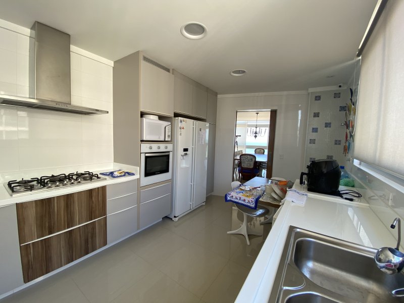 imóvel com 210m² - Centro - Guarujá