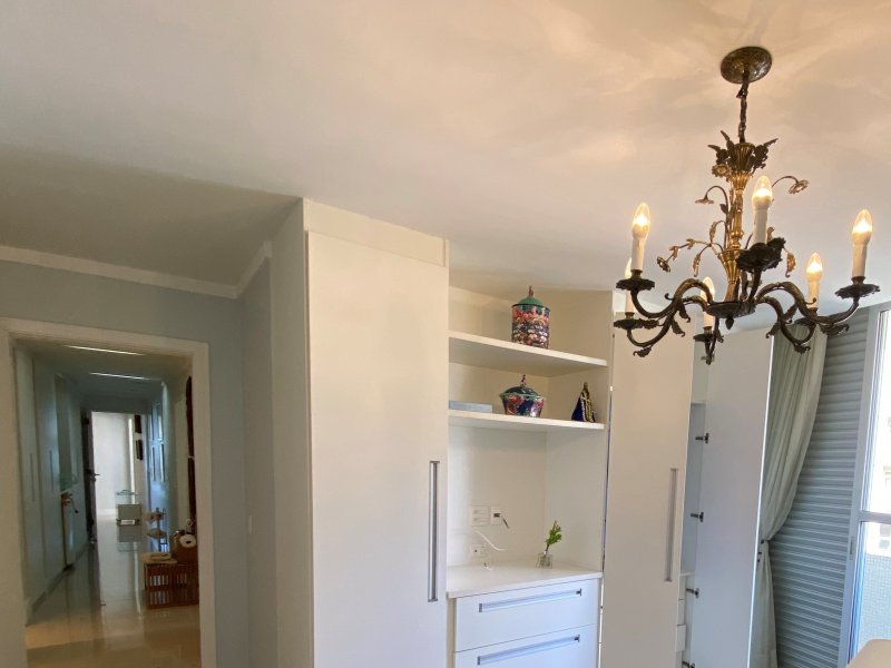 imóvel com 210m² - Centro - Guarujá