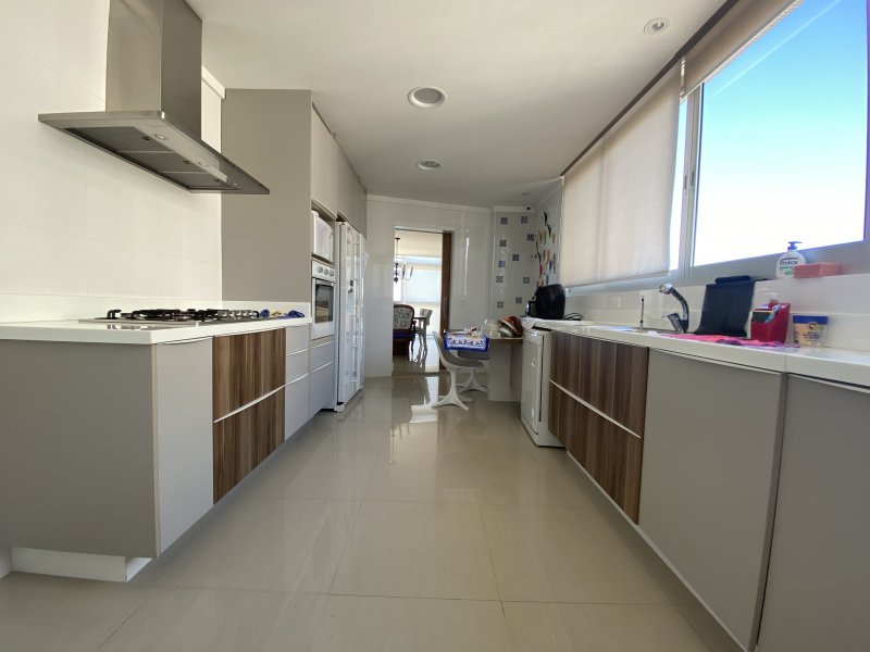 imóvel com 210m² - Centro - Guarujá