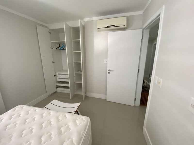 imóvel com 210m² - Centro - Guarujá