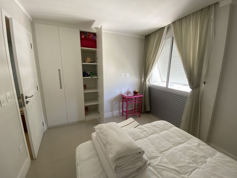 imóvel com 210m² - Centro - Guarujá