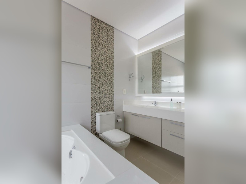 Casa de condomínio à venda Vale Azul com 300m² e 4 quartos por R$ 1.750.000 - img-20190328-wa0018.jpg