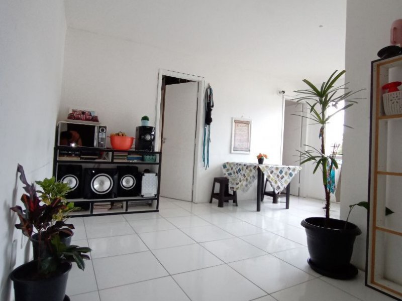imóvel com 75m² - Sussuarana - Salvador