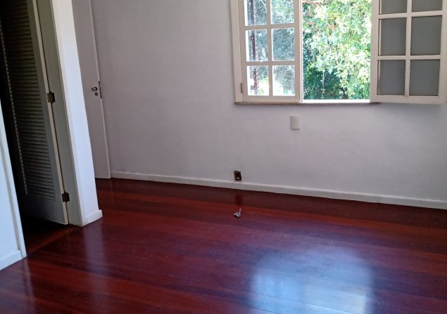 imóvel com 340m²