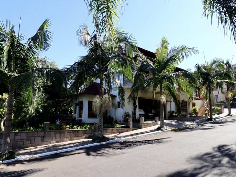 Casa à venda Bela Vista  com 400m² e 5 quartos por R$ 849.000 - 849180461-93d66f09-b319-4c71-9aba-0b71f40ba13e.jpeg