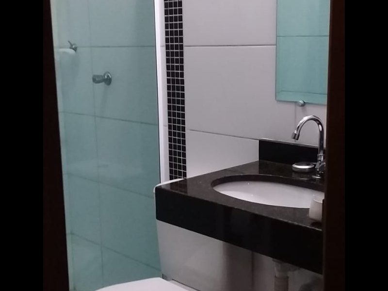 Casa de condomínio à venda Vila São Silvestre (Zona Leste) com 110m² e 3 quartos por R$ 220.000 - 1103114006-banheiro-corredor2.jpg