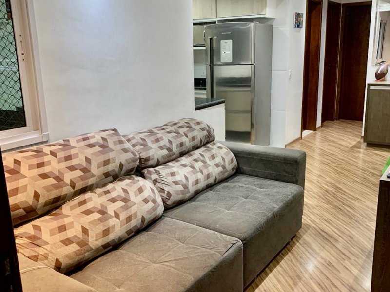 Apartamento à venda Parque São Vicente com 54m² e 2 quartos por R$ 260.000 - 2059476295-sala.JPG