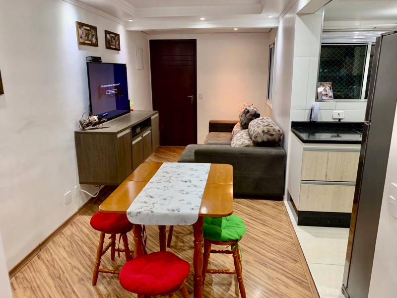 Apartamento à venda Parque São Vicente com 54m² e 2 quartos por R$ 260.000 - 674988739-sala-2.png
