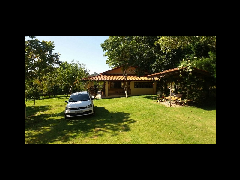 Chácara à venda Guacuri com 800m² e 4 quartos por R$ 1.275.000 - 861989046-5casa-2-vista-quadra.PNG