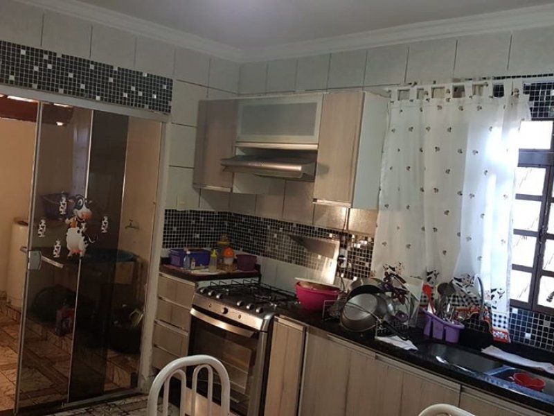 Casa à venda Jardim Catuaí com 250m² e 4 quartos por R$ 280.000 - 1492891612-87001434-3476190569118850-5320304267343429632-o.jpg