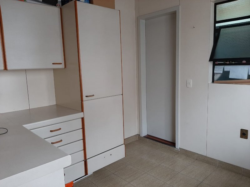 Apartamento à venda Vila Bastos com 177m² e 3 quartos por R$ 900.000 - 1877375615-81b737c6-dfa5-4060-856d-9884d285cc0a.jpeg