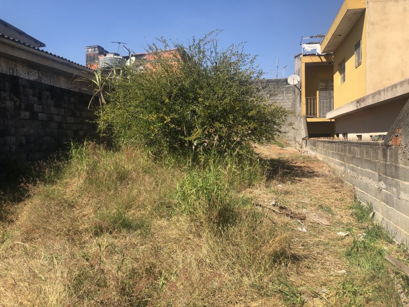 Terreno à venda Parque Guaianazes com 187m² e  quartos por R$ 220.000 - 45181694-img-2765.jpg