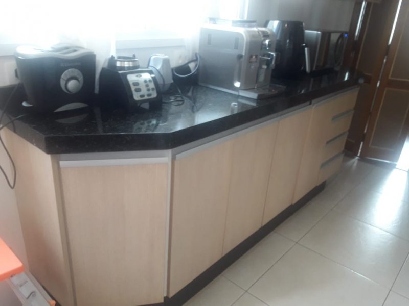 Apartamento à venda Aclimação com 220m² e 3 quartos por R$ 1.800.000 - 420845279-cozinha-1.jpeg