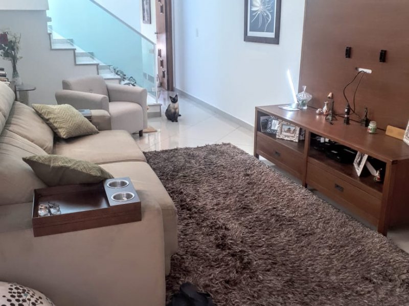 Casa à venda Vila Galvão com 214m² e 3 quartos por R$ 750.000 - 1165727137-img-20200807-wa0047.jpg