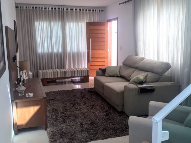 Casa à venda Vila Galvão com 214m² e 3 quartos por R$ 750.000 - 1191709495-img-20200807-wa0046.jpg