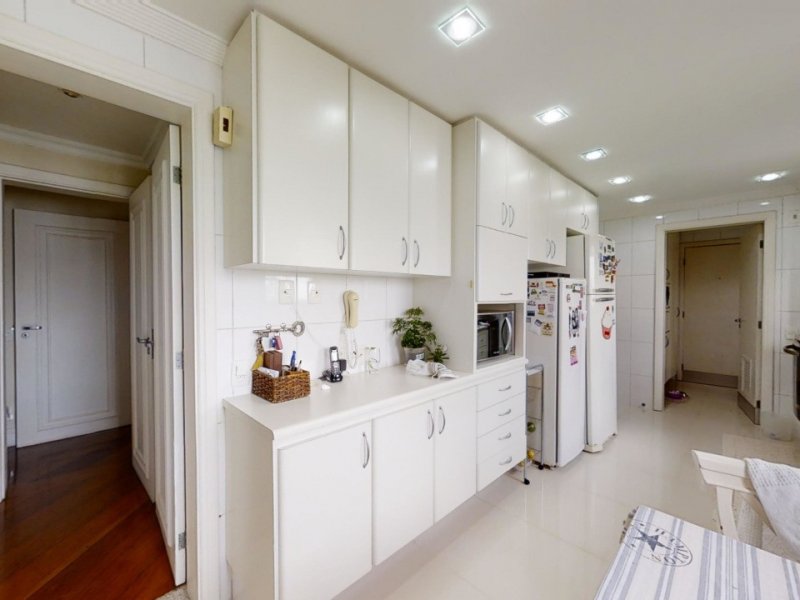 Apartamento à venda Vila Andrade com 212m² e 3 quartos por R$ 995.000 - 1969330120-b18bee22-f518-44b1-863e-3cc1d1df3dba.jpeg