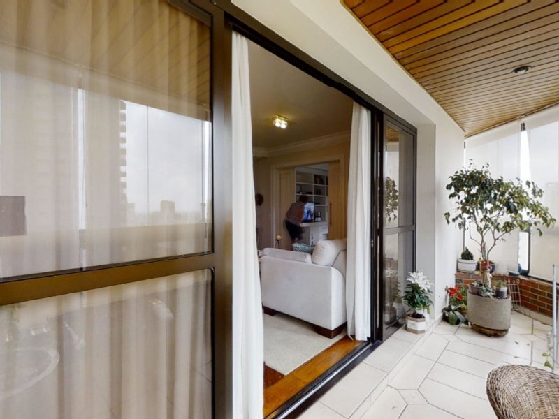 Apartamento à venda Vila Andrade com 212m² e 3 quartos por R$ 995.000 - 2012756133-376dc784-b754-4ce6-ab0e-63b0bda2cd2d.jpeg