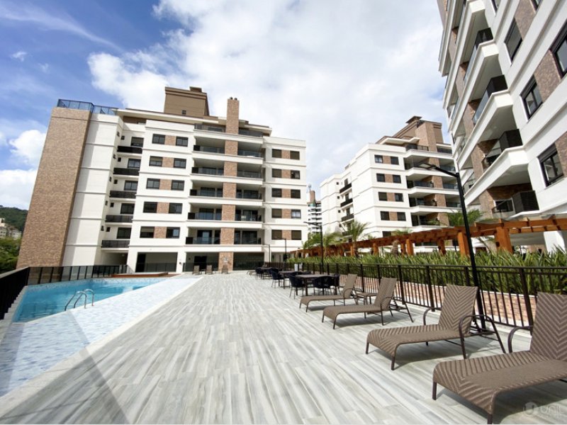 imóvel com 102m² - Córrego Grande - Florianópolis