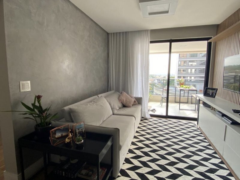 imóvel com 102m² - Córrego Grande - Florianópolis