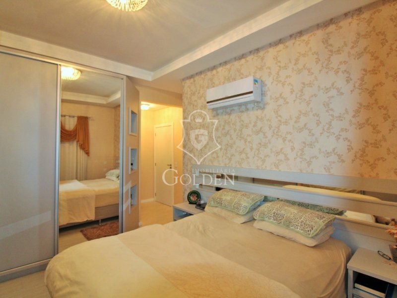 imóvel com 135m² - Meia Praia - Itapema