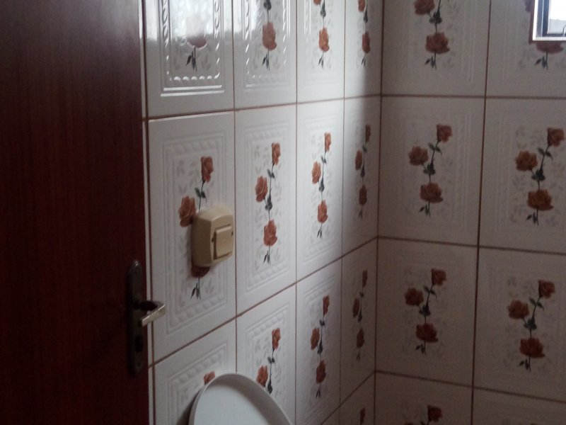 Casa à venda Parque das Laranjeiras com 150m² e 3 quartos por R$ 360.000 - 683324803-20200621-131112.jpg