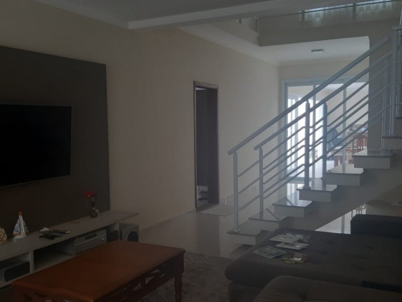 Casa de condomínio à venda Vila Haro com 250m² e 3 quartos por R$ 1.050.000 - 997902497-whatsapp-image-2020-08-16-at-16.jpeg