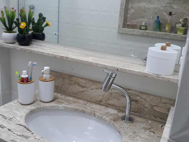 imóvel com 30m² - Centro - Mongaguá