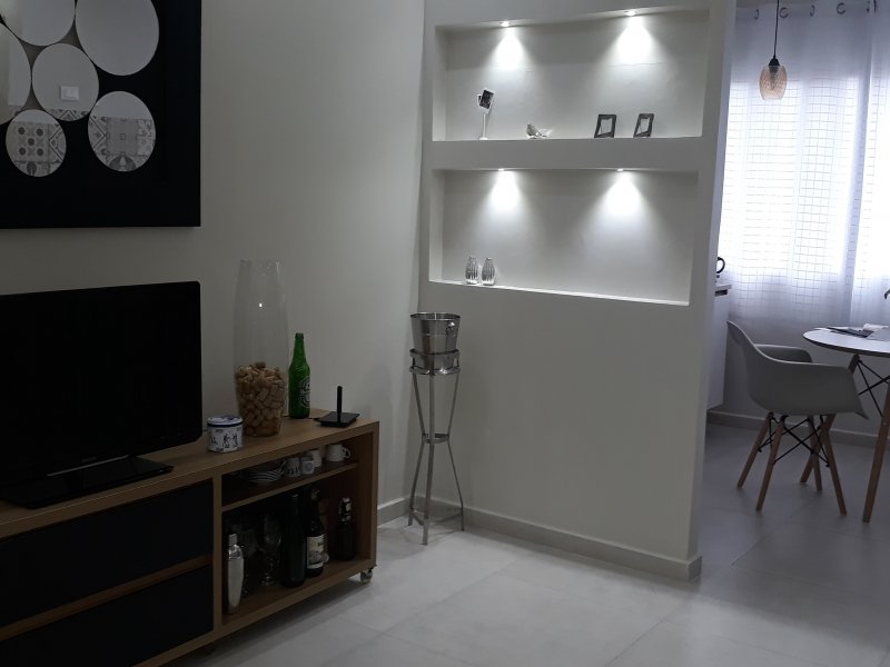 imóvel com 30m² - Centro - Mongaguá