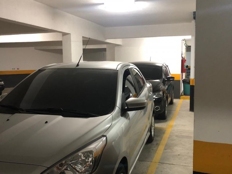Apartamento à venda Parque Maria Helena com 56m² e 2 quartos por R$ 320.000 - 1684827789-vagas-2.jpg