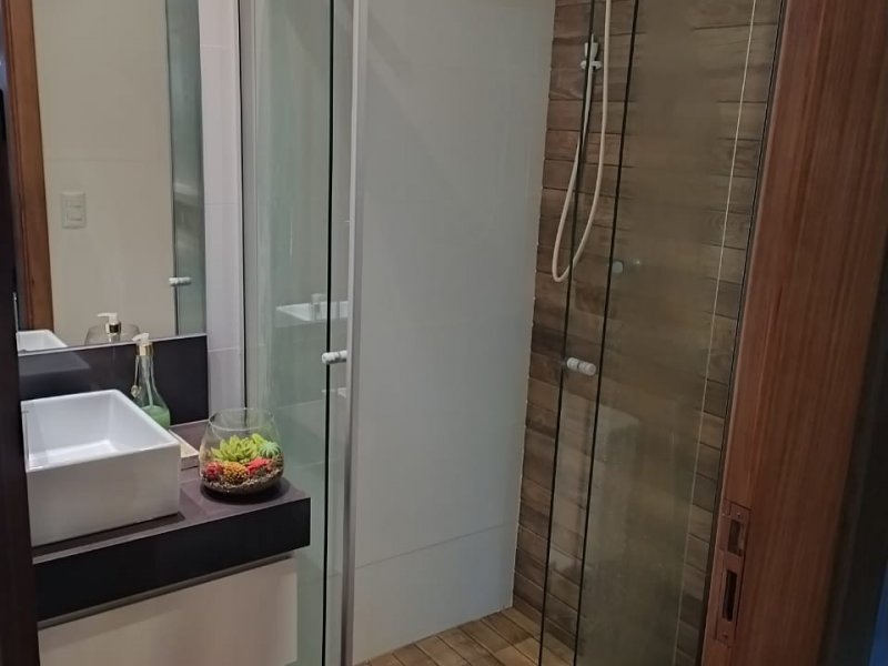 Apartamento à venda Lago Norte com 83m² e 1 quarto por R$ 630.000 - 1135381031-banheiro-inferior.jpeg