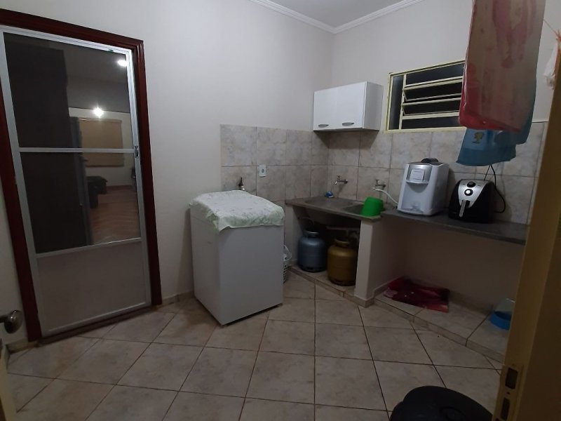 imóvel com 160m² - Parque Sao Paulo - Santa Rita do Passa Quatro