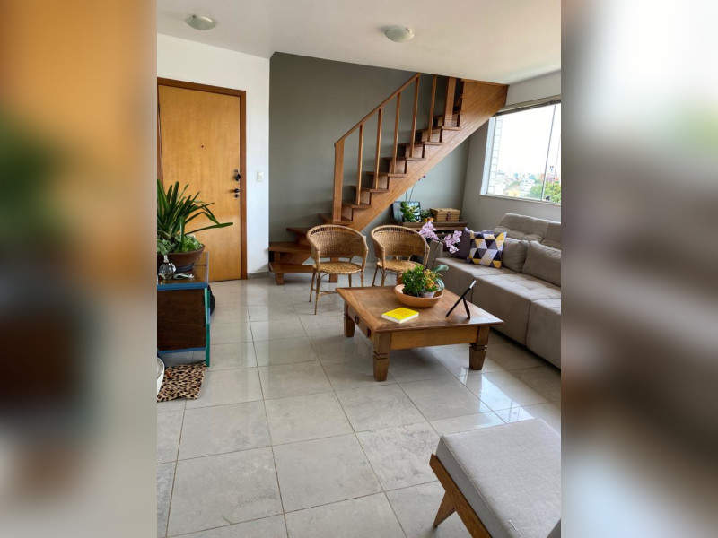 imóvel com 160m² - Santa Tereza - Belo Horizonte
