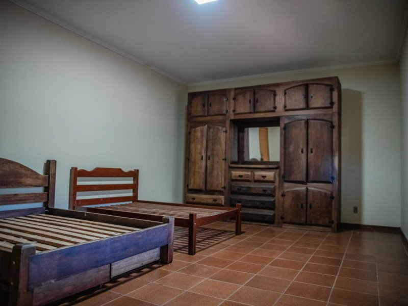 Chácara à venda Chácara Flórida com 6800m² e 6 quartos por R$ 2.800.000 - 198628463-6173b2d6-faba-49ff-bd7c-7f421d318ba6.jpeg