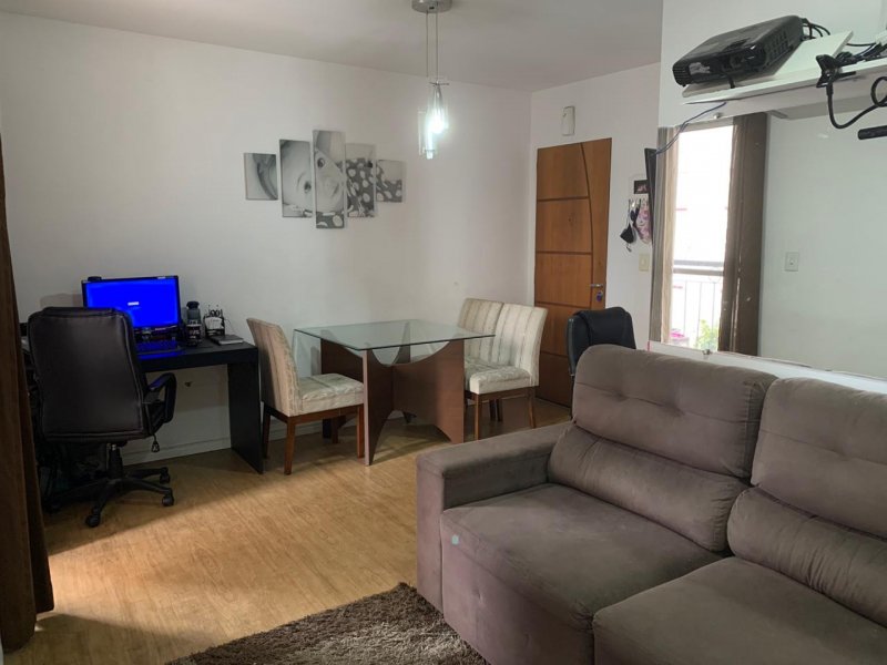 Apartamento à venda Vila Carmosina com 49m² e 2 quartos por R$ 215.000 - 1824029611-sala1.jpg
