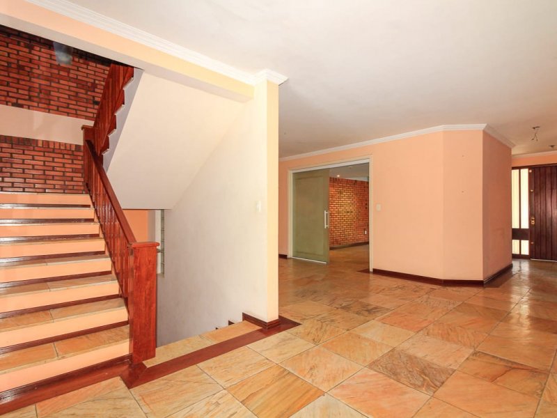 Casa à venda Teresópolis com 434m² e 3 quartos por R$ 1.100.000 - 1995606533-b3e71b54-c930-46f8-9f46-5551ce3f3b52.JPG