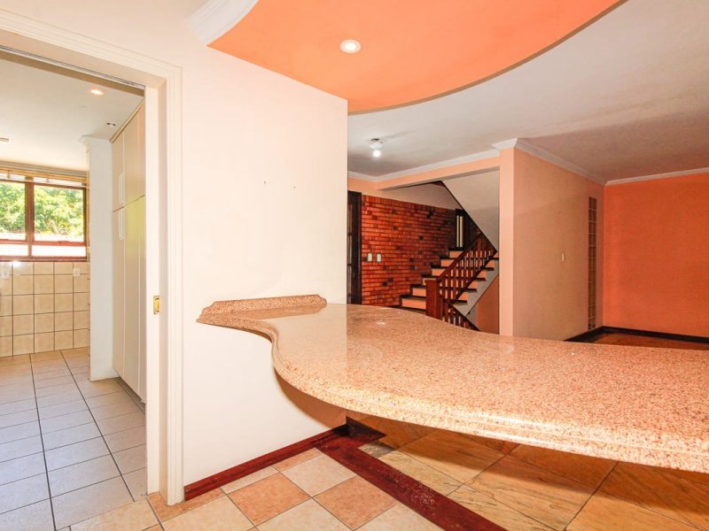 Casa à venda Teresópolis com 434m² e 3 quartos por R$ 1.100.000 - 2068022186-890e0e1e-ad6d-4ac6-9fe2-fee5e95eca55.JPG