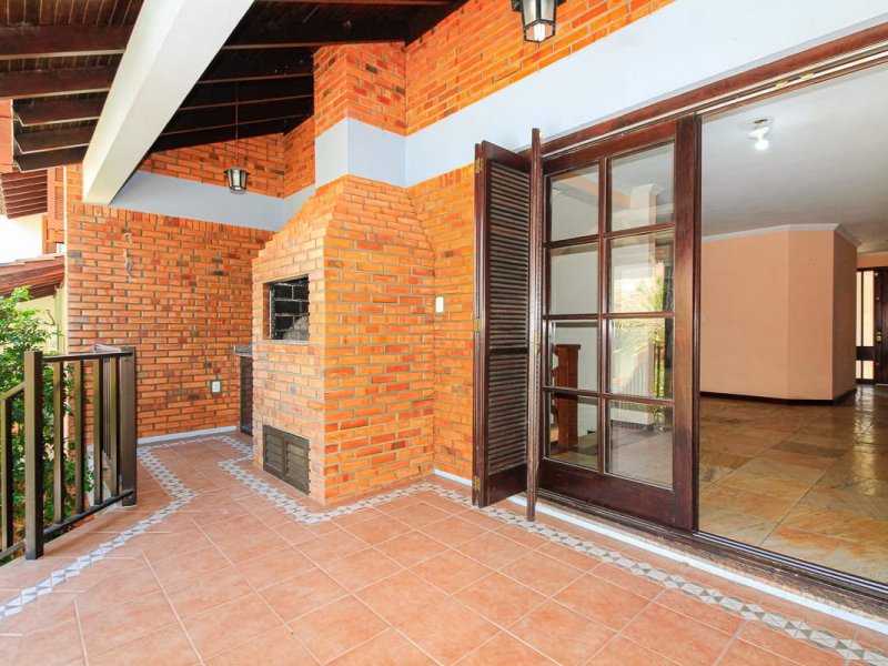 Casa à venda Teresópolis com 434m² e 3 quartos por R$ 1.100.000 - 43683654-95899010-bc84-4cca-88b5-09d003e2baab.JPG