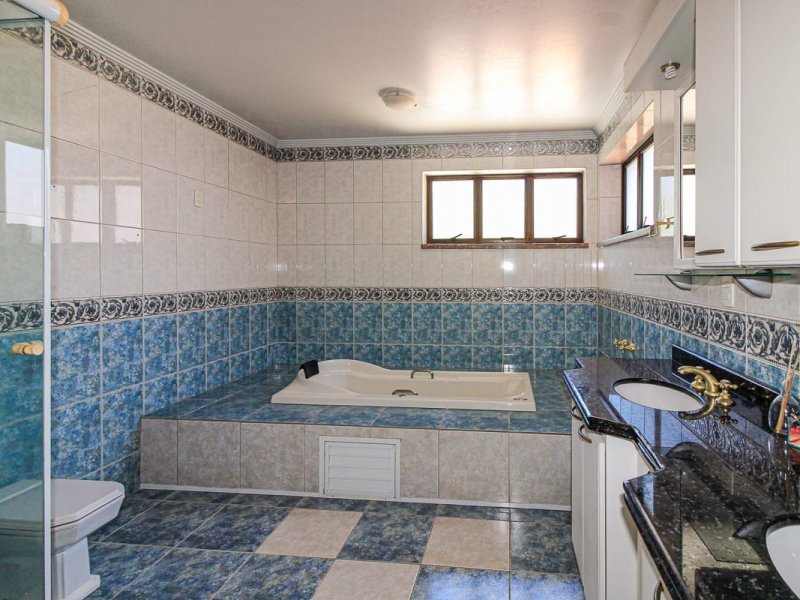 Casa à venda Teresópolis com 434m² e 3 quartos por R$ 1.100.000 - 973096382-786fead3-e525-4316-bed8-3138b4281580.JPG