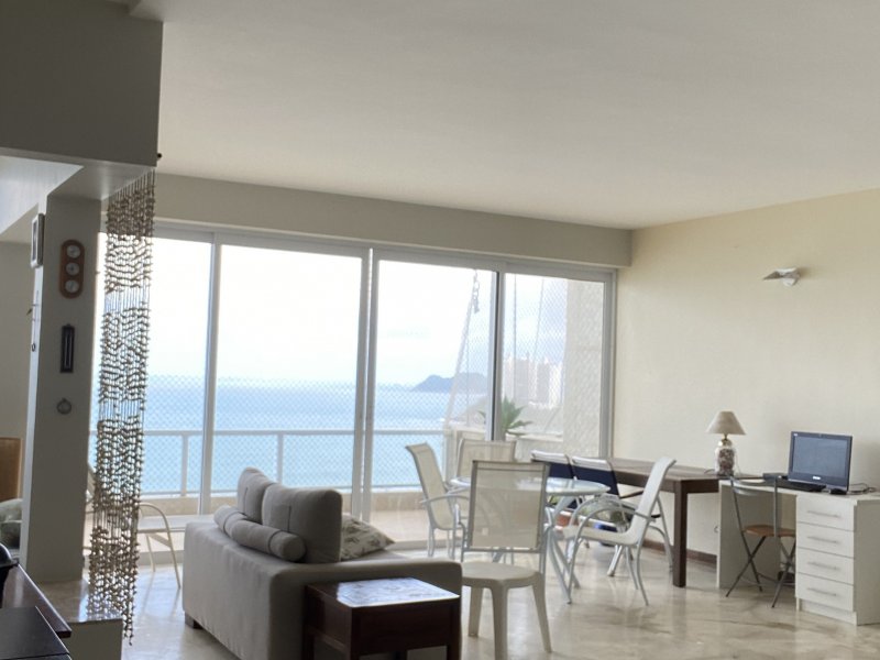 Cobertura à venda Centro com 186m² e 3 quartos por R$ 1.700.000 - 1841259211-img-0625.JPG