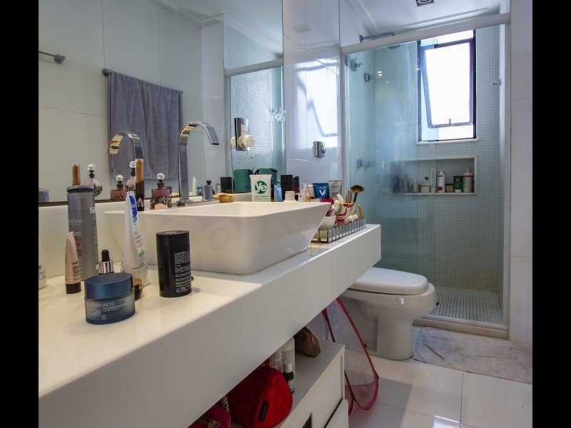 Apartamento à venda Vitoria com 118m² e 3 quartos por R$ 1.300.000 - 985978370-img-0052.JPG