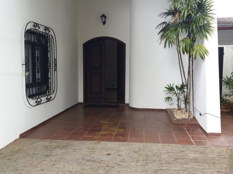 Comercial à venda Vila Pavan com 800m² e  quartos por R$ 2.800.000 - 833564137-img-20190205-wa0076.jpg