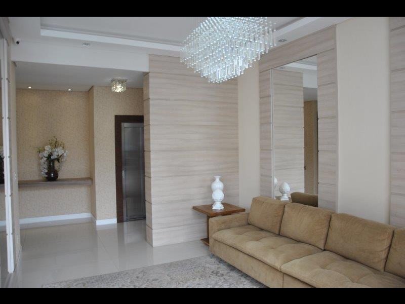Apartamento à venda Nações com 86m² e 2 quartos por R$ 790.000 - 747455359-hall.jpg