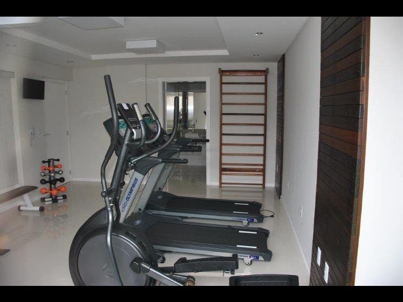 Apartamento à venda Nações com 86m² e 2 quartos por R$ 790.000 - 863439901-academia.jpg