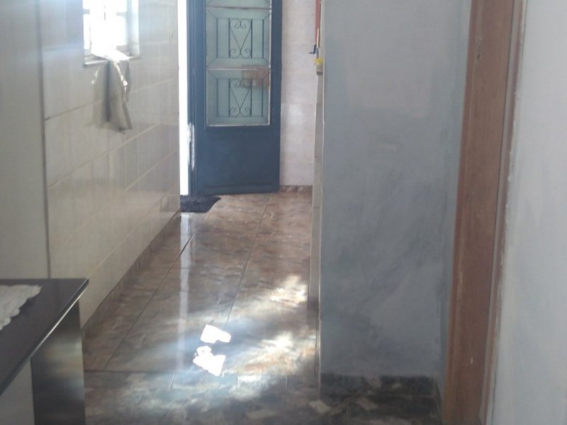 Casa à venda Jardim Felicidade com 180m² e 3 quartos por R$ 200.000 - 2027617351-img-158679346321f.jpg