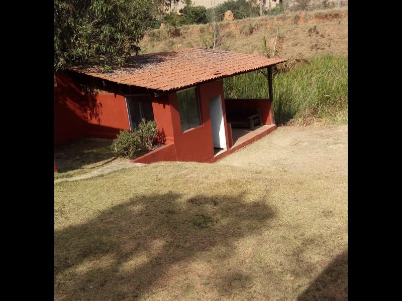 imóvel com 5000m² - Almeidas - Conselheiro Lafaiete