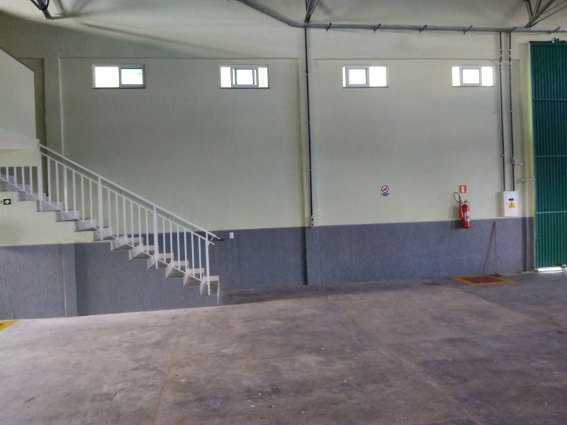 Comercial à venda Colônia Faria com 850m² e  quartos por R$ 1 - 1105776204-img-20190325-143409.jpg